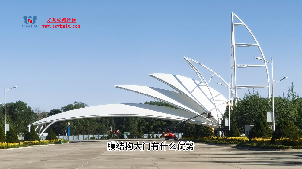 流暢的線條，美觀大方，兼具時尚感和現(xiàn)代感！