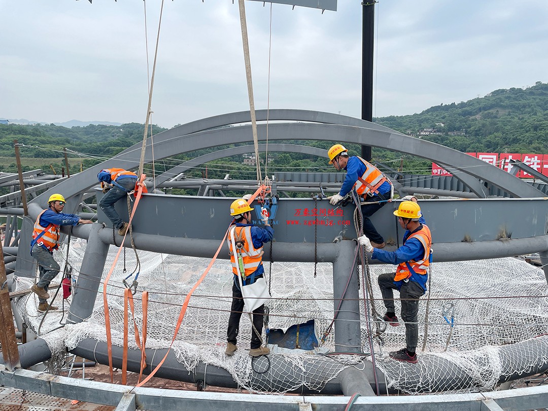重慶東站站房正在加速建設(shè)，全力繪就項(xiàng)目新篇章