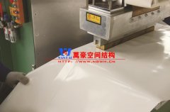 膜結(jié)構(gòu)材料價(jià)格是多少？膜結(jié)構(gòu)車棚材料一般怎么報(bào)價(jià)？