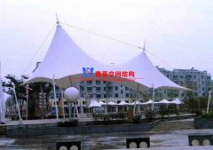 膜結(jié)構(gòu)遮陽(yáng)棚工程是什么？有哪些優(yōu)勢(shì)和特點(diǎn)？