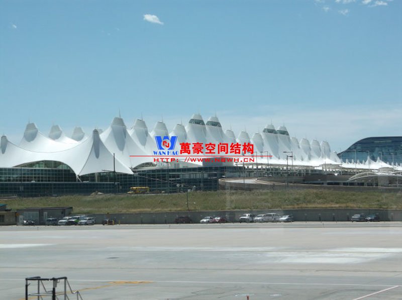 膜結構機場