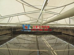 污水池加蓋用什么材料好？為什么污水池膜結(jié)構(gòu)加蓋如此受歡迎？