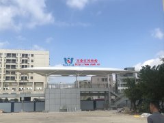 PTFE膜結(jié)構(gòu)建筑材料由什么組成？PTFE膜結(jié)構(gòu)材料有哪些特性？